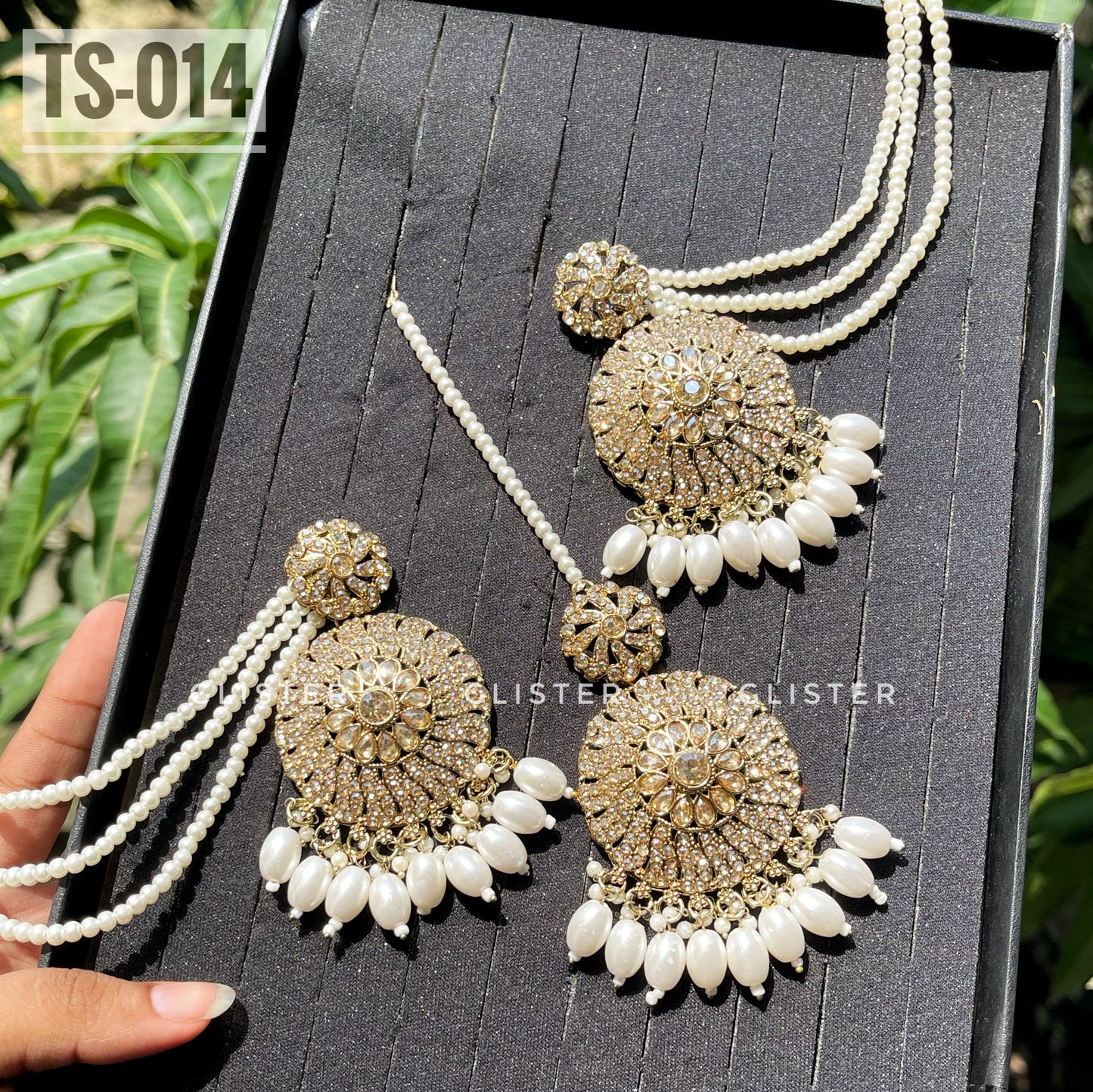 Tikli Set With Tana π TS-014