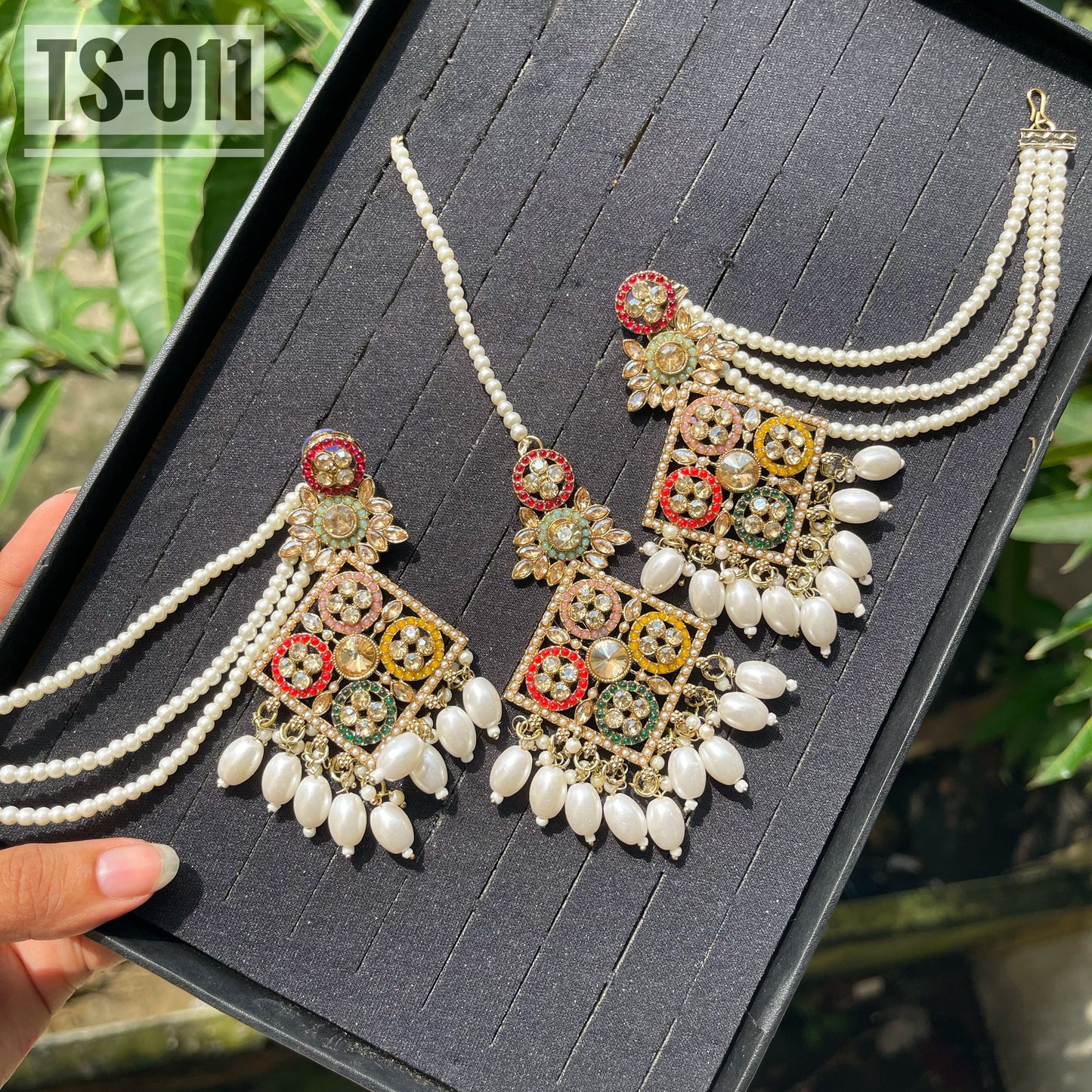 Tikli Set With Tana π TS-011