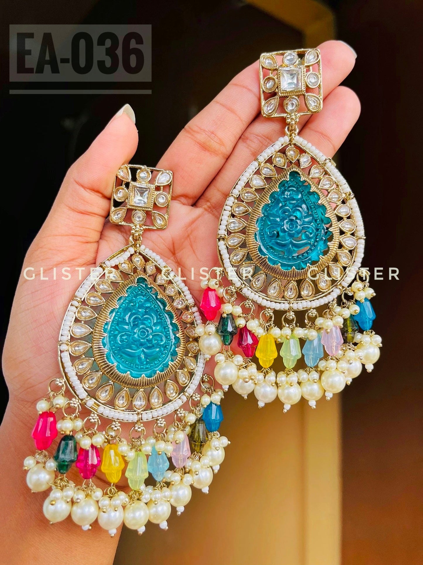 Traditional gold-toned earrings β Earrings EA-036