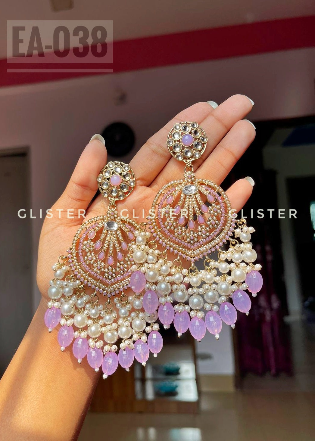 Traditional gold-toned earrings β Earrings EA-038