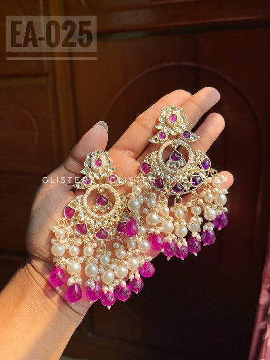 Traditional gold-toned earrings – Earrings EA-025